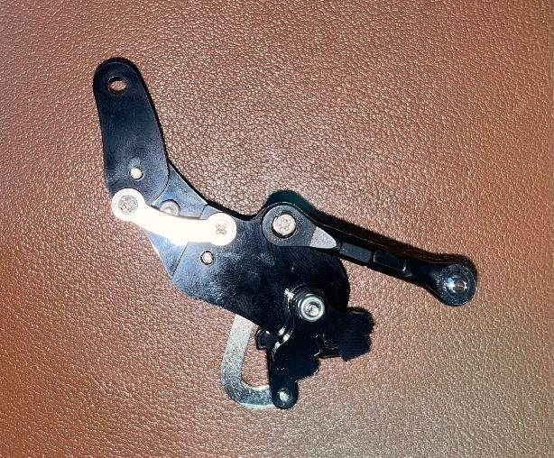 A single 3D-printed joint-linkage finger